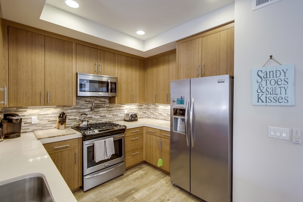 Virtual tour photo 20 of 75 for 1330 Thomas Ave