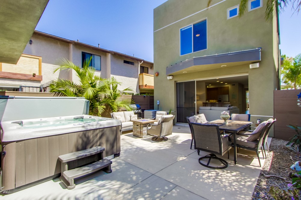 Virtual tour photo 31 of 75 for 1330 Thomas Ave
