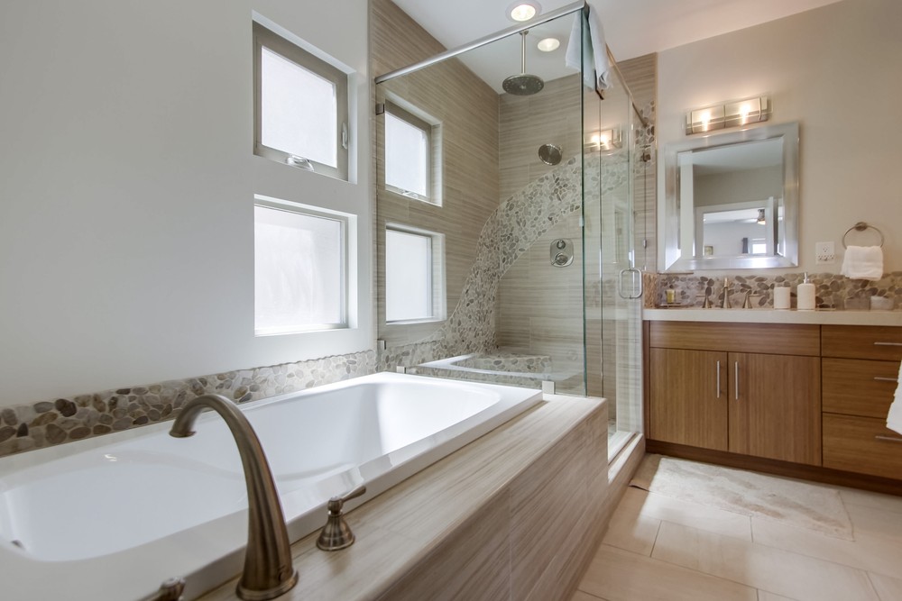 Virtual tour photo 38 of 75 for 1330 Thomas Ave