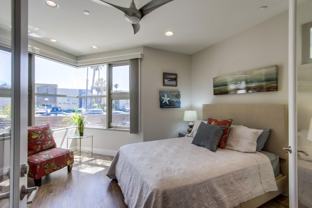 Virtual tour photo 58 of 75 for 1330 Thomas Ave