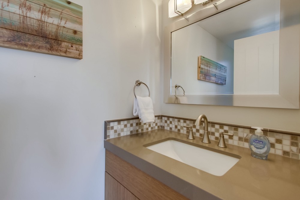 Virtual tour photo 72 of 75 for 1330 Thomas Ave