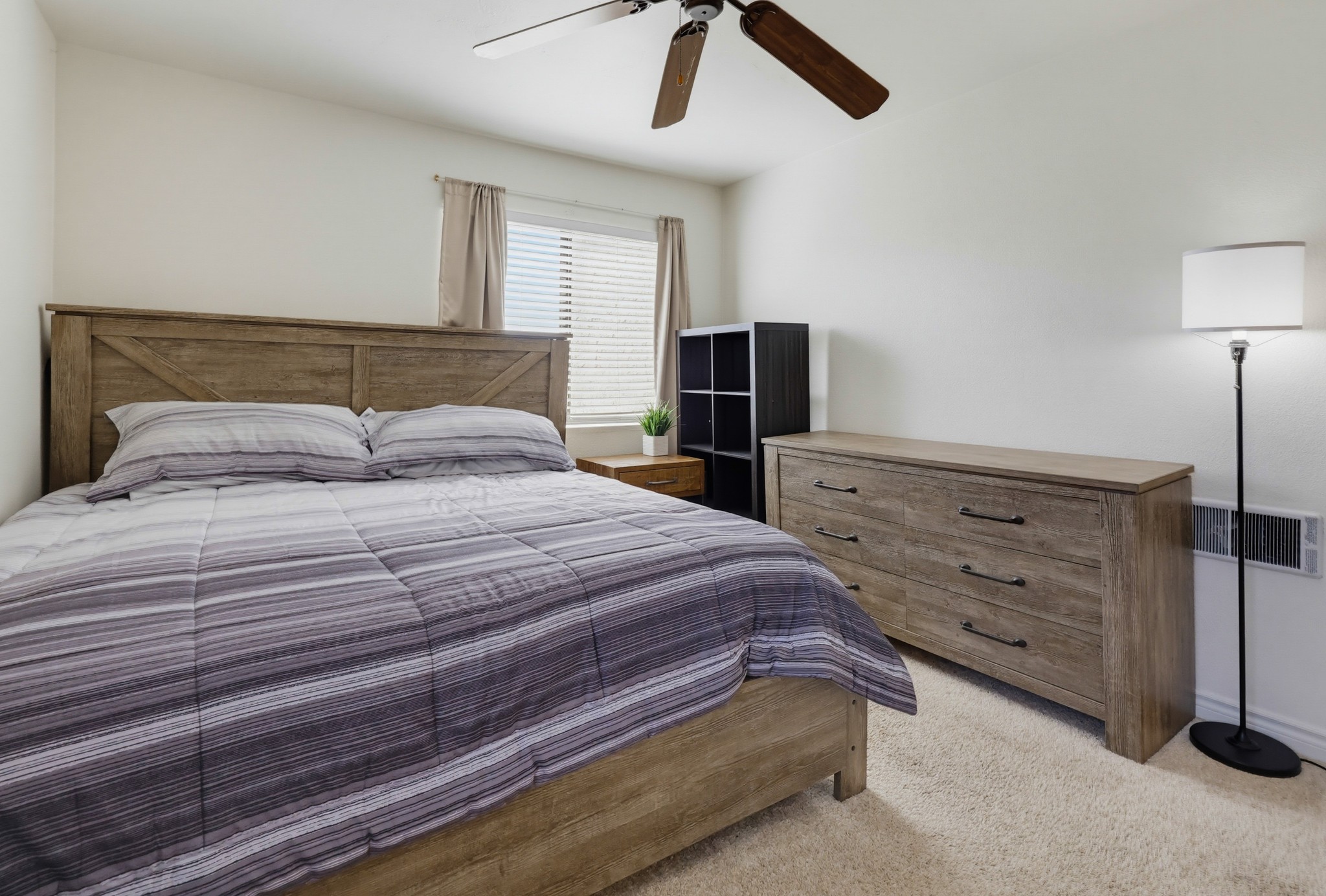 Virtual tour photo 29 of 52 for 13303 Rancho Peñasquitos Blvd