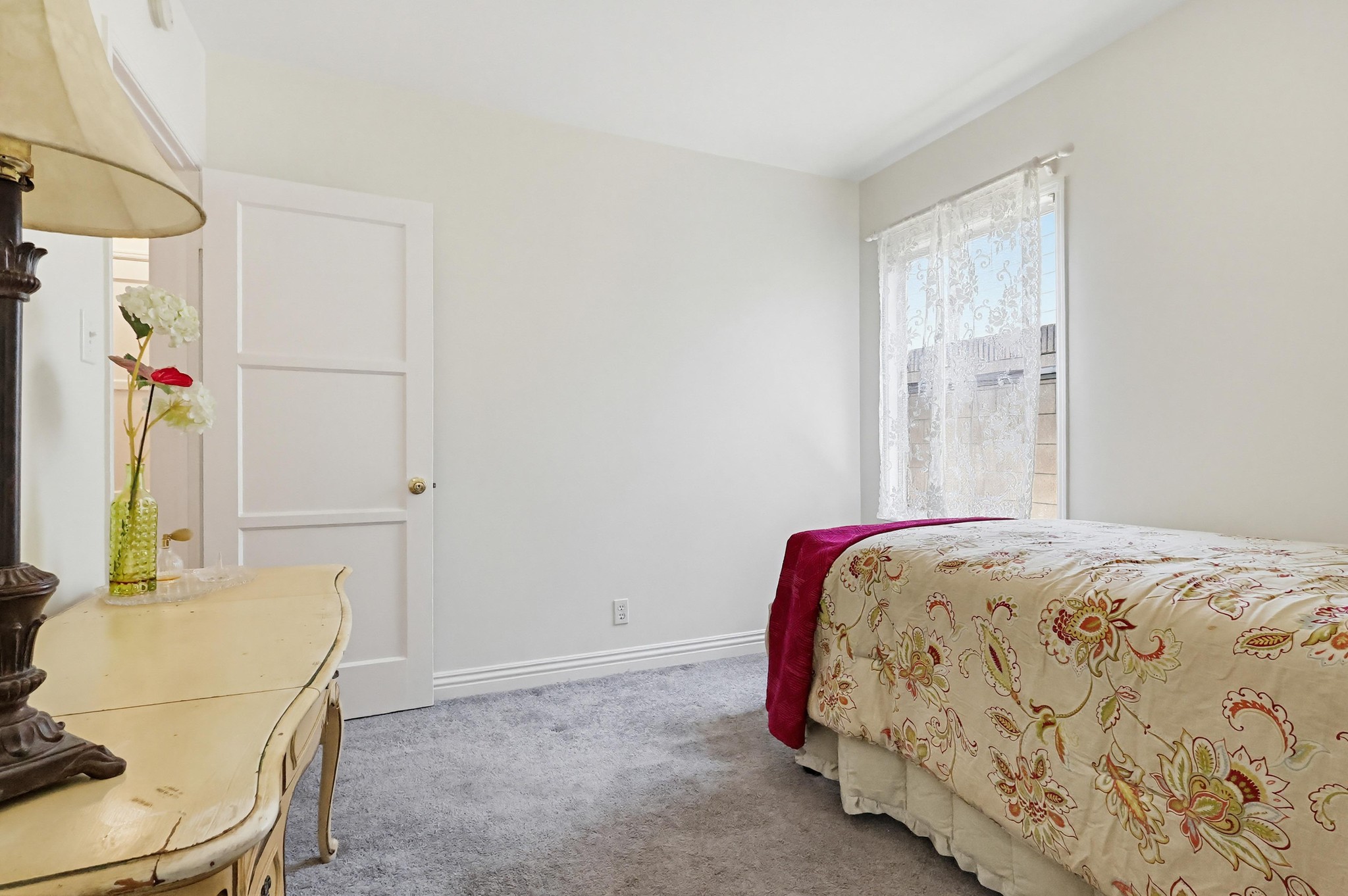 Virtual tour photo 30 of 41 for 13308 Thistle Ave