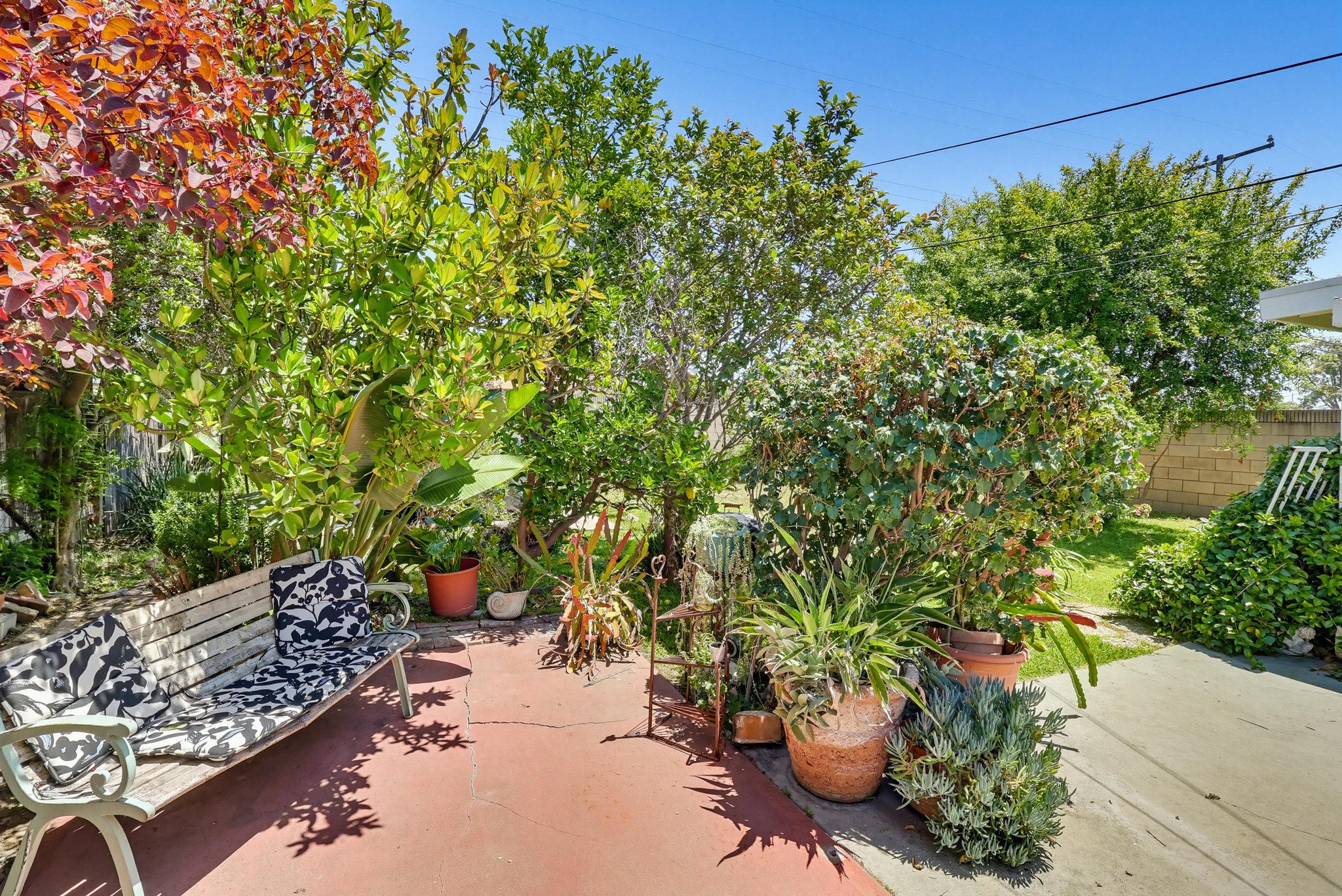 Virtual tour photo 31 of 41 for 13308 Thistle Ave