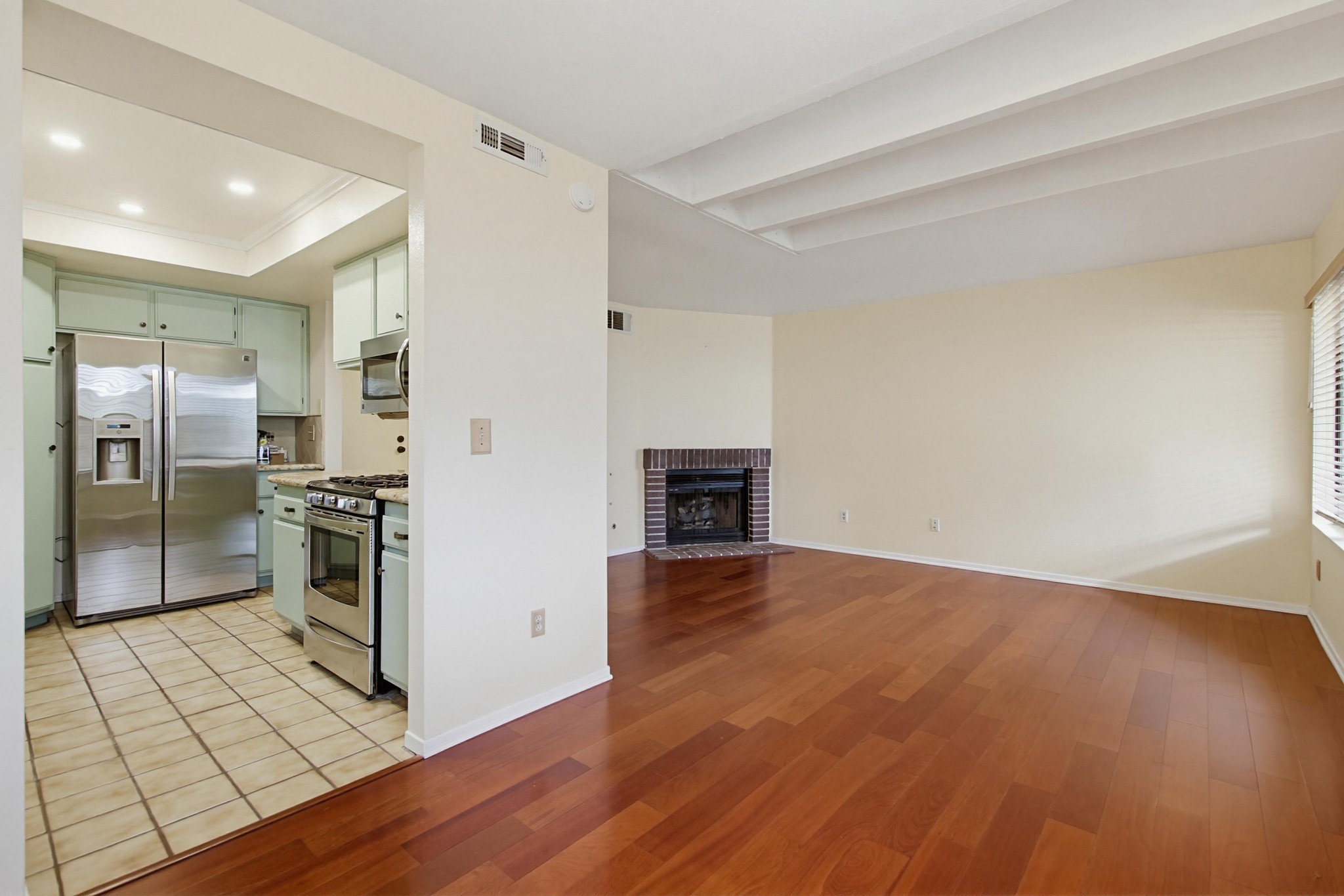 Virtual tour photo 12 of 51 for 13321 Westmark Way #28