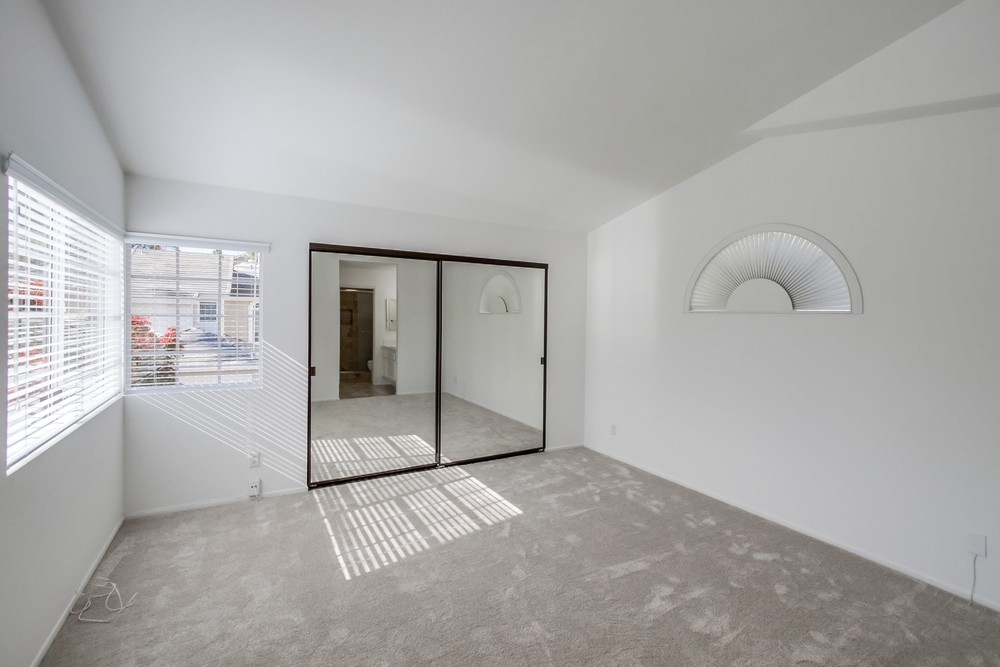 Virtual tour photo 18 of 39 for 13323 Tiverton Rd