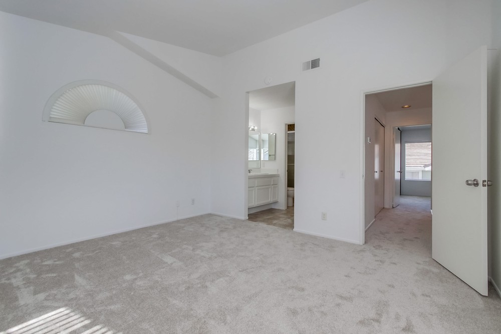 Virtual tour photo 19 of 39 for 13323 Tiverton Rd