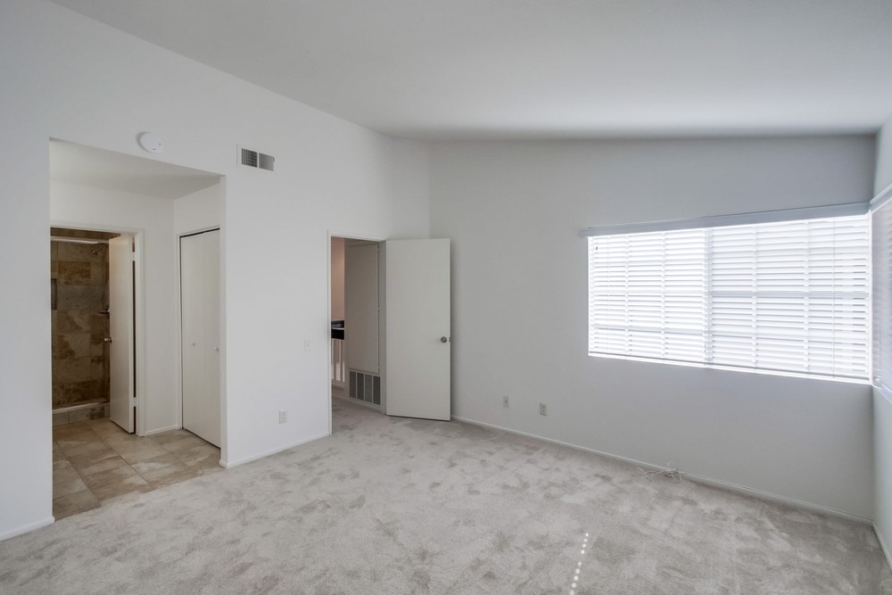 Virtual tour photo 20 of 39 for 13323 Tiverton Rd