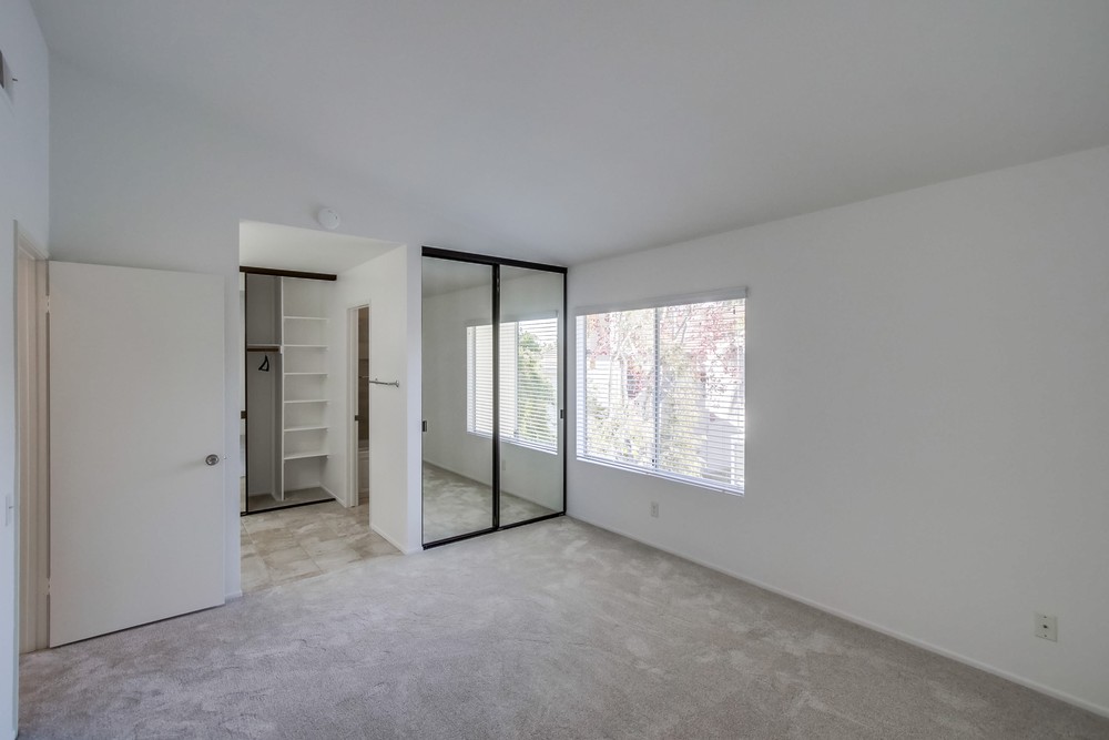 Virtual tour photo 30 of 39 for 13323 Tiverton Rd