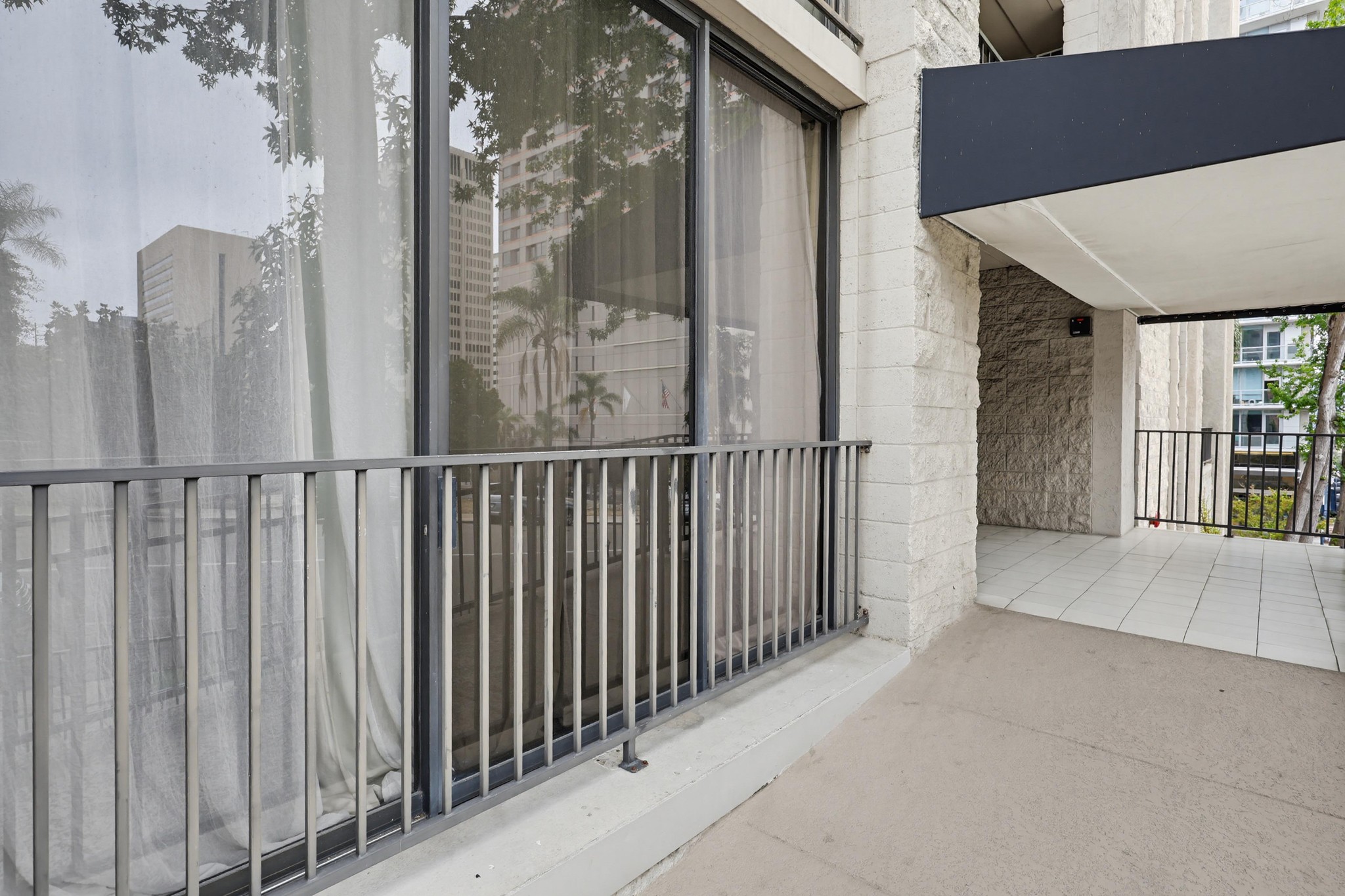 Virtual tour photo 9 of 60 for 1333 Eighth Ave UNIT 103