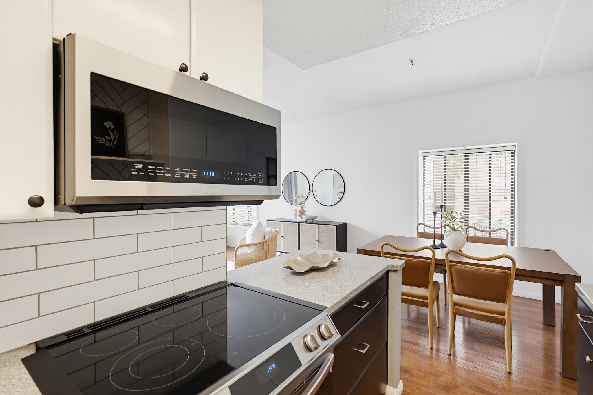 Virtual tour photo 20 of 60 for 1333 Eighth Ave UNIT 103