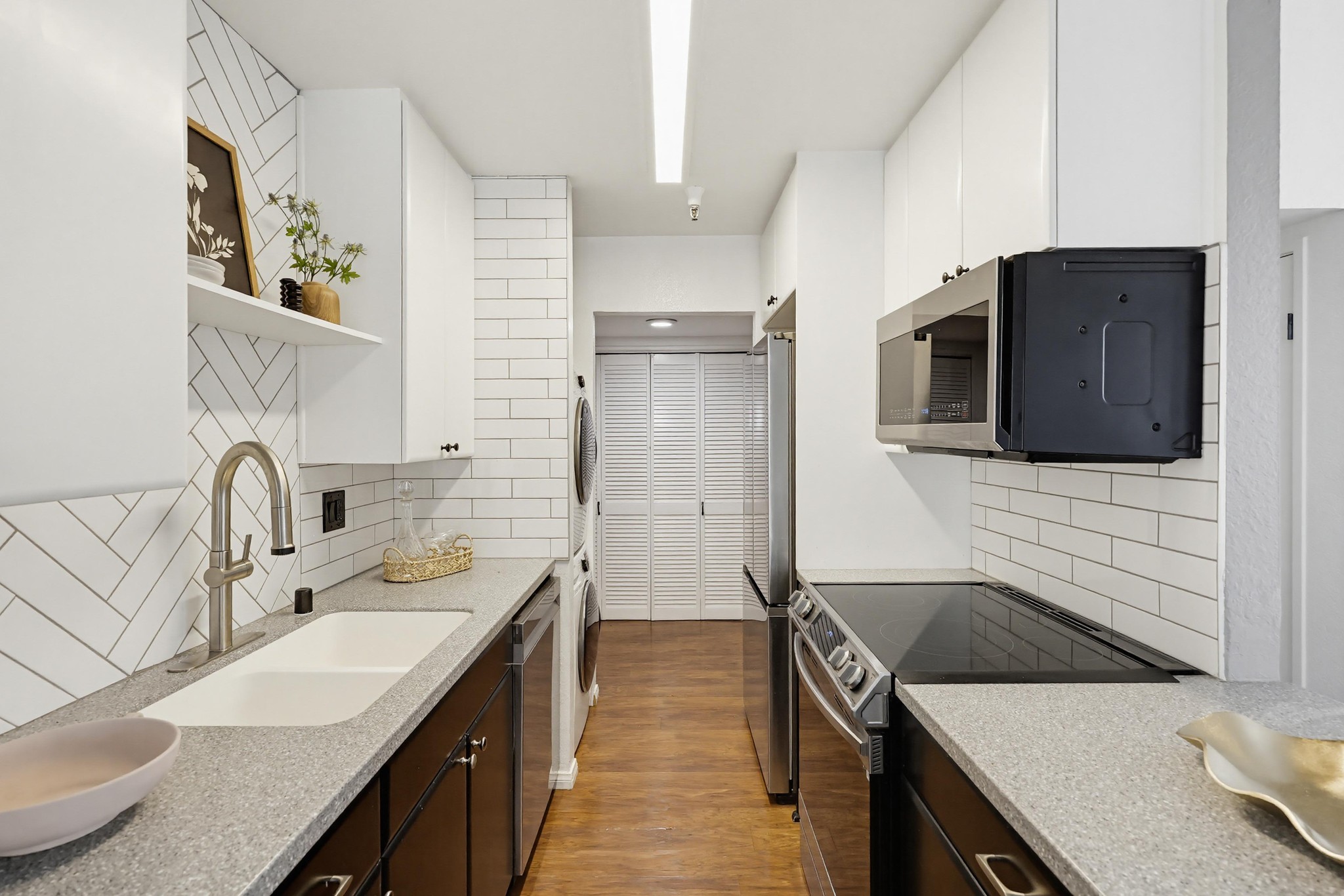 Virtual tour photo 23 of 60 for 1333 Eighth Ave UNIT 103