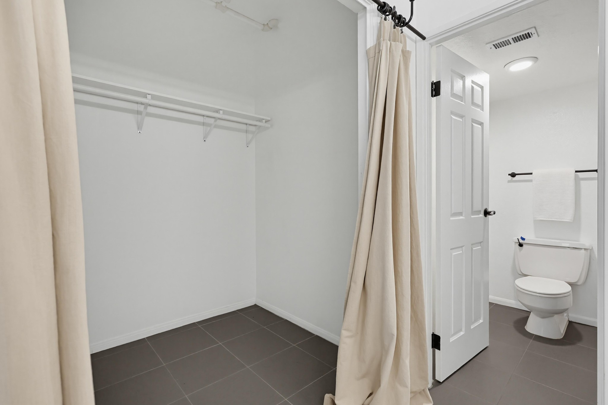 Virtual tour photo 47 of 60 for 1333 Eighth Ave UNIT 103