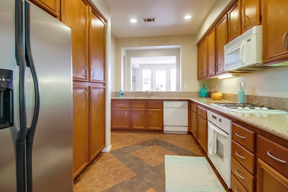 Virtual tour photo 16 of 38 for 13330 Via Magdalena #3