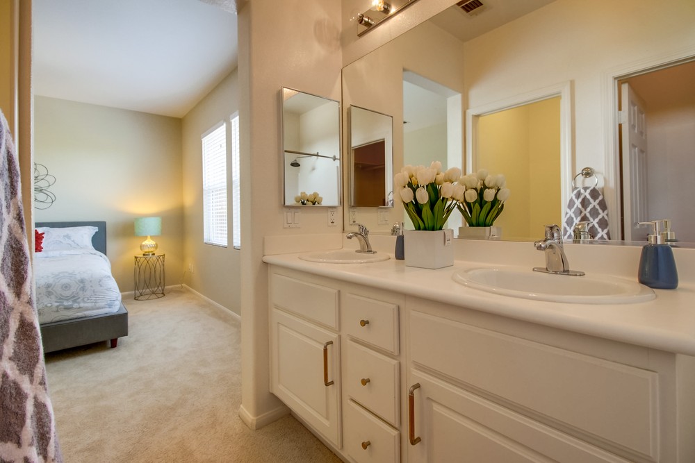 Virtual tour photo 25 of 38 for 13330 Via Magdalena #3