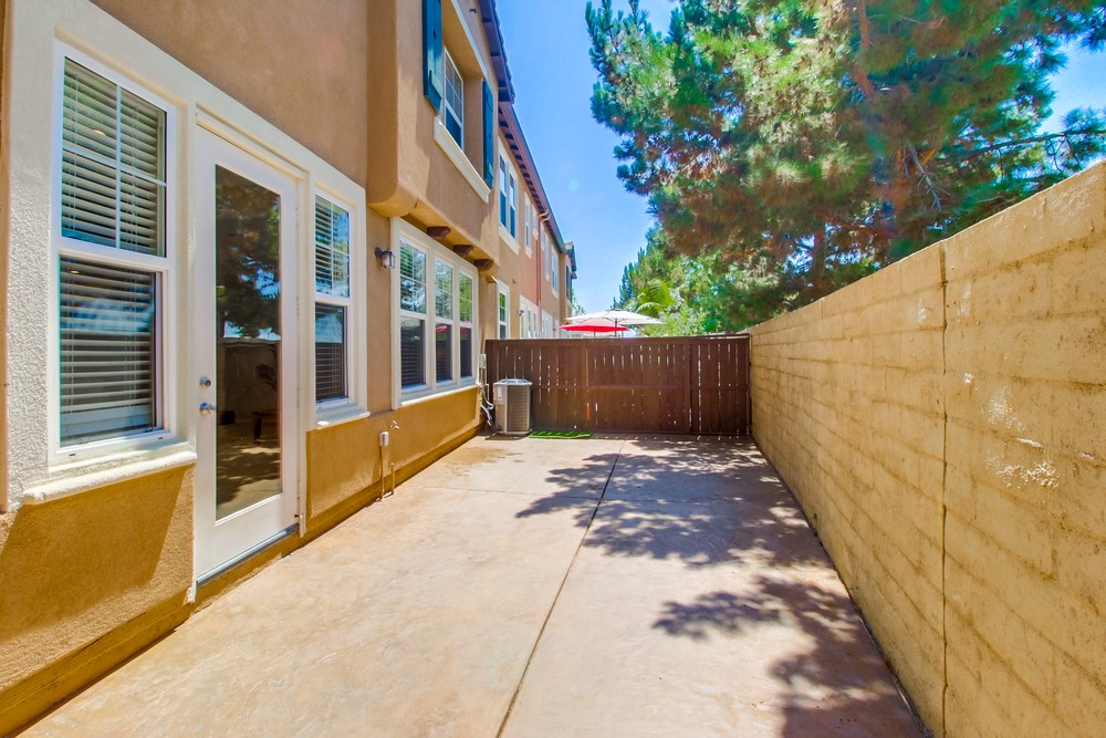 Virtual tour photo 34 of 38 for 13330 Via Magdalena #3