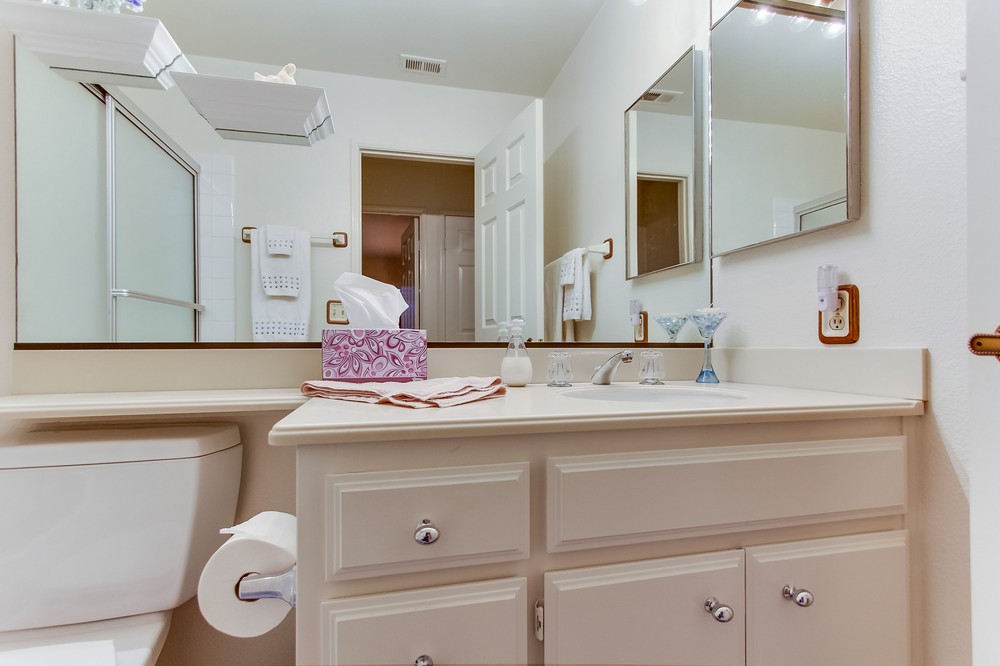 Virtual tour photo 36 of 45 for 13337 Corte De Comares