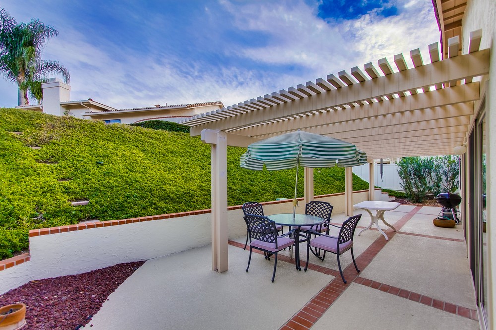Virtual tour photo 42 of 45 for 13337 Corte De Comares