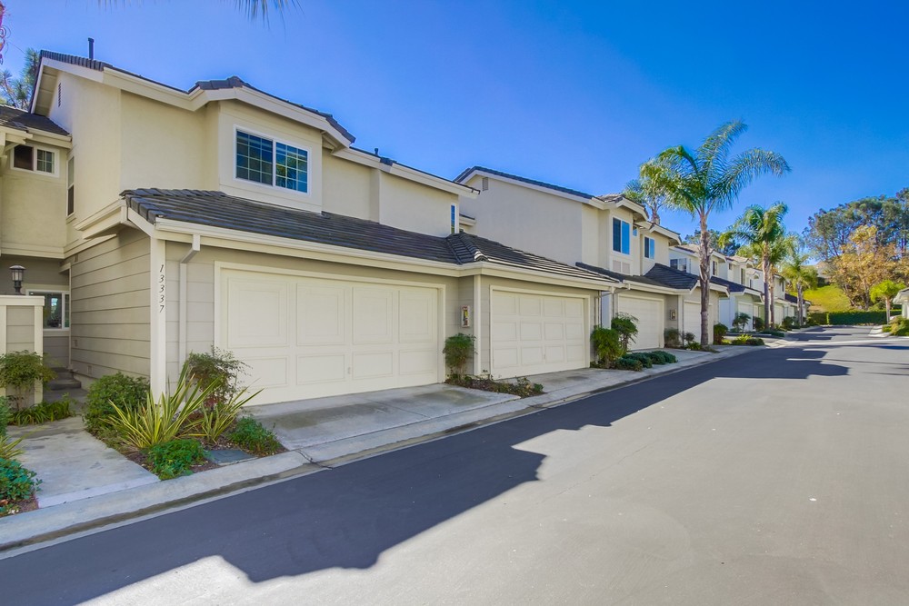 Virtual tour photo 1 of 37 for 13337 Tiverton Rd
