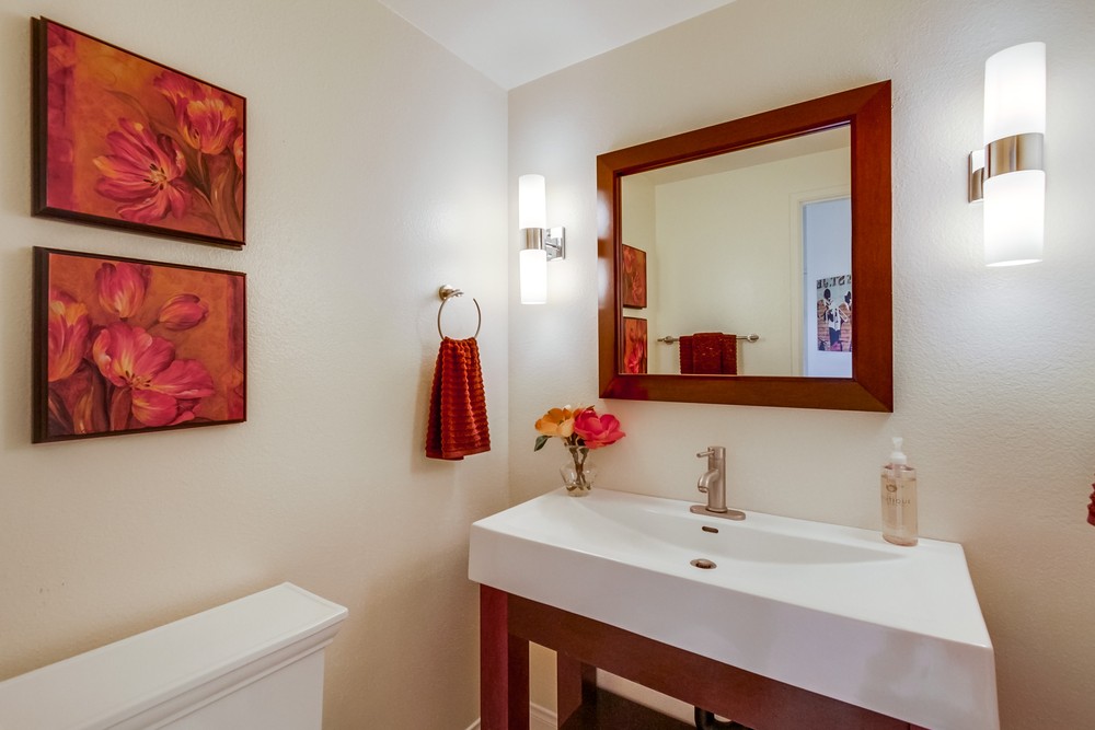 Virtual tour photo 18 of 37 for 13337 Tiverton Rd