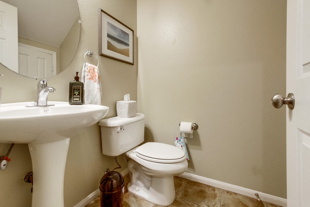 Virtual tour photo 17 of 33 for 13338 Via Magdalena #2