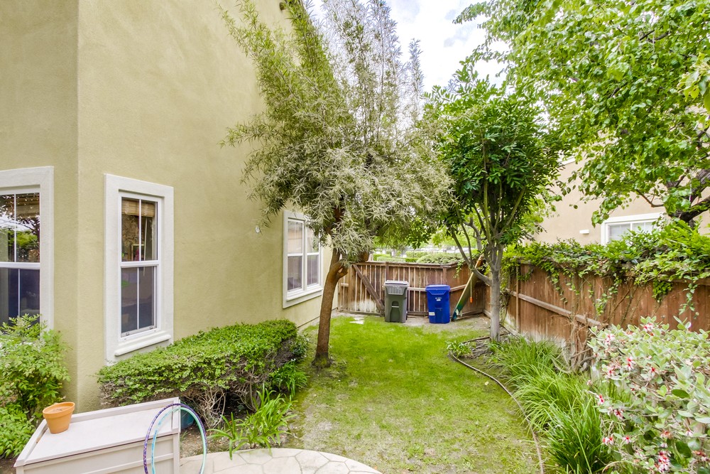 Virtual tour photo 30 of 33 for 13338 Via Magdalena #2