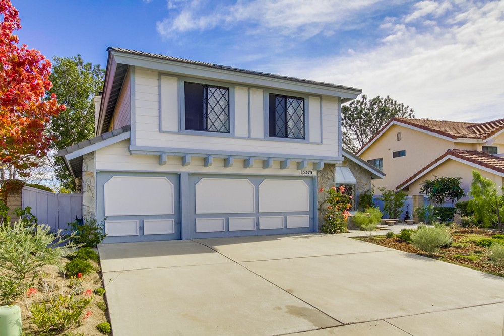 Virtual tour photo 4 of 45 for 13375 Roxton Cir