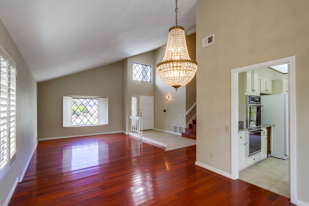 Virtual tour photo 11 of 45 for 13375 Roxton Cir