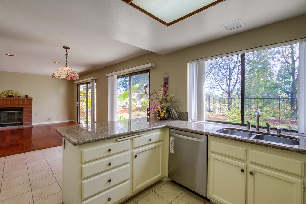 Virtual tour photo 12 of 45 for 13375 Roxton Cir