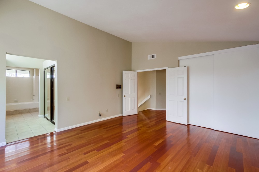 Virtual tour photo 25 of 45 for 13375 Roxton Cir