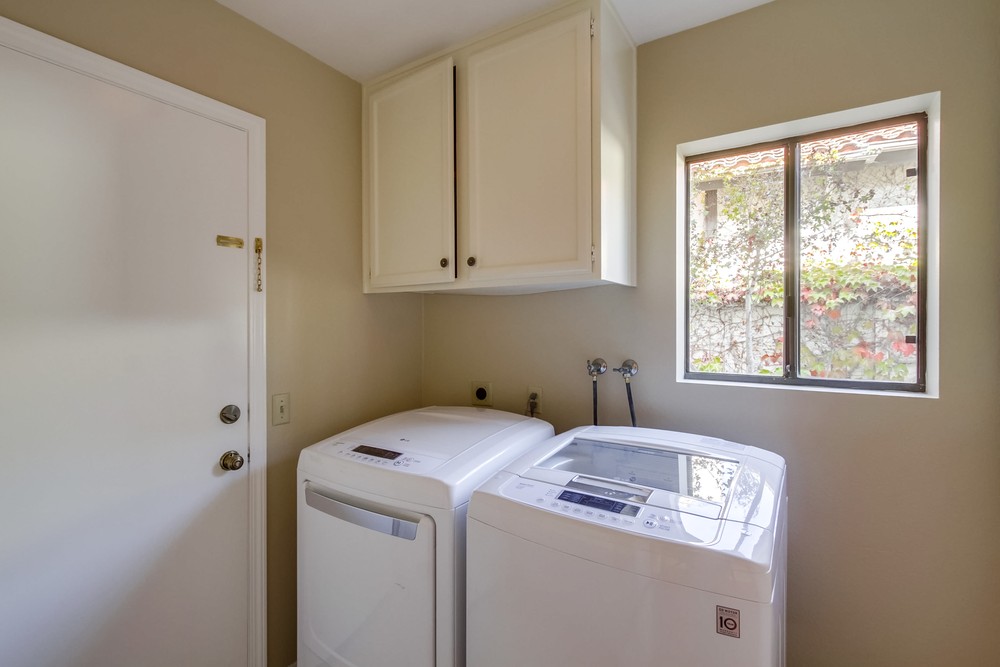 Virtual tour photo 37 of 45 for 13375 Roxton Cir