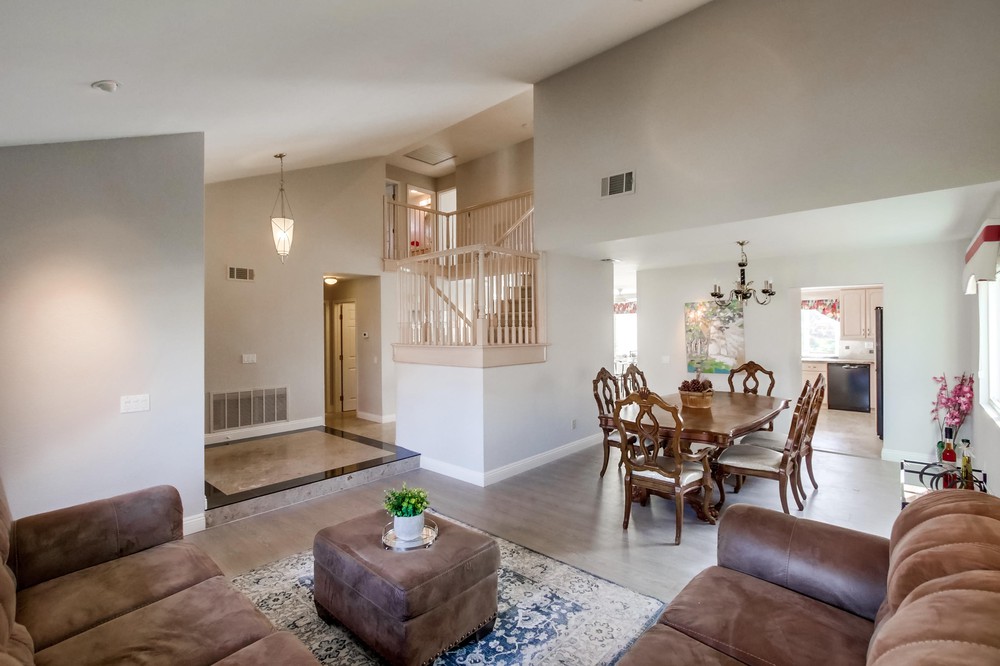 Virtual tour photo 6 of 60 for 13383 Bavarian Dr
