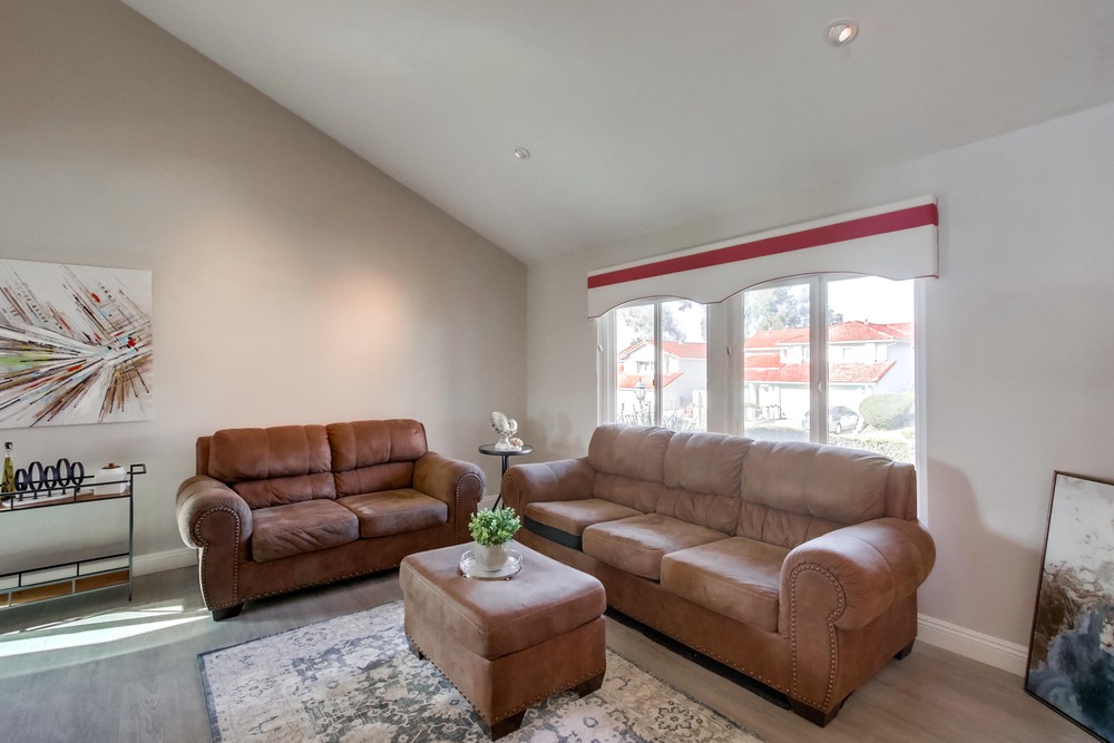 Virtual tour photo 8 of 60 for 13383 Bavarian Dr