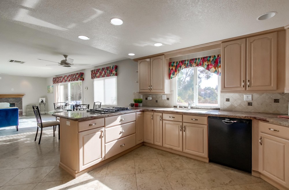 Virtual tour photo 20 of 60 for 13383 Bavarian Dr