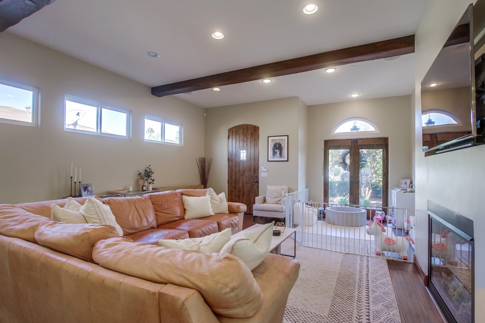 Virtual tour photo 11 of 59 for 1339 Oliver Ave