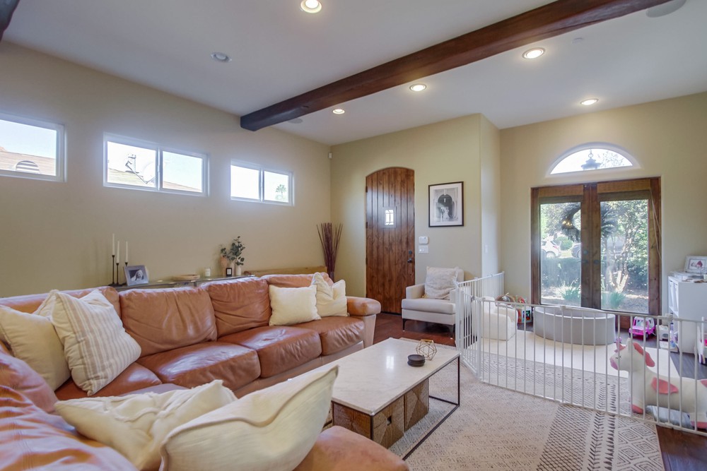 Virtual tour photo 12 of 59 for 1339 Oliver Ave