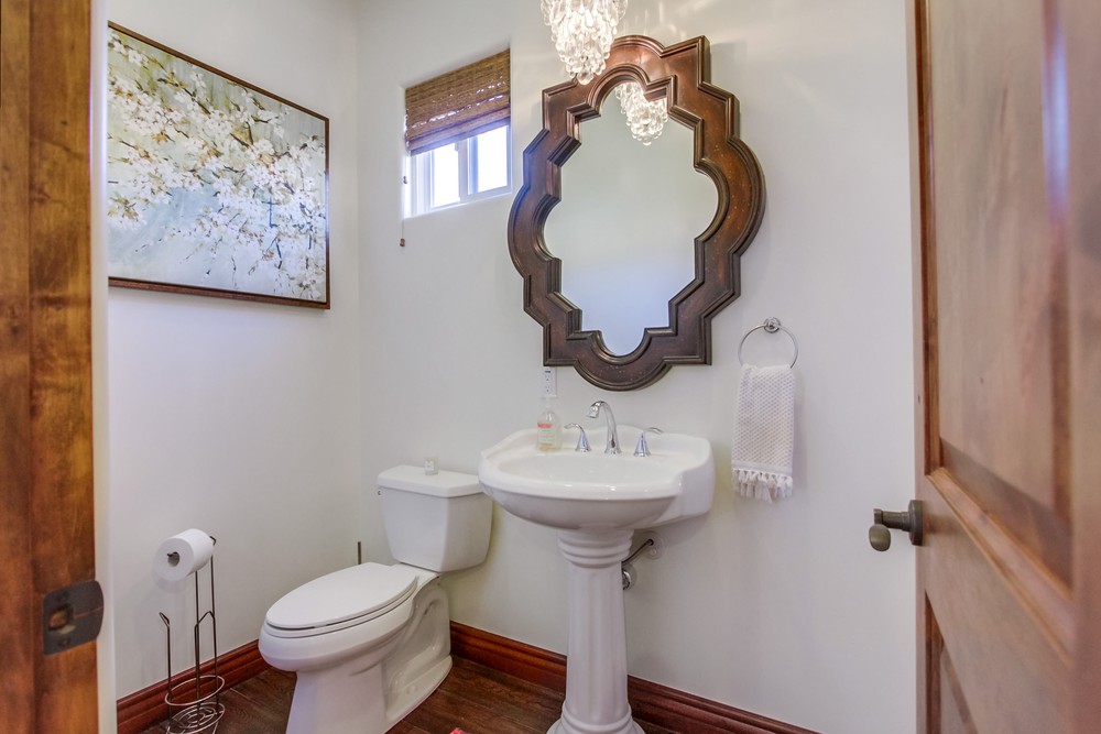 Virtual tour photo 28 of 59 for 1339 Oliver Ave