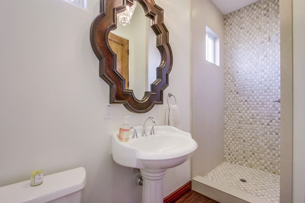 Virtual tour photo 29 of 59 for 1339 Oliver Ave