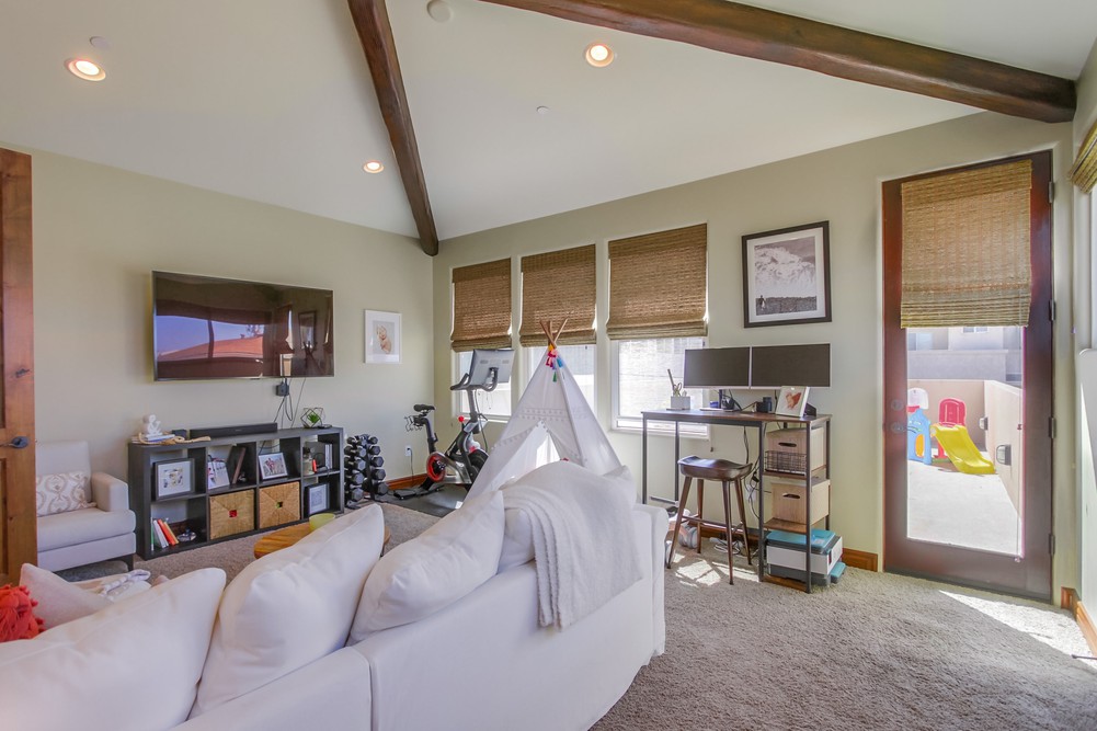 Virtual tour photo 46 of 59 for 1339 Oliver Ave