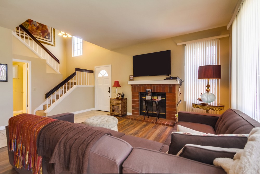 Virtual tour photo 5 of 38 for 13391 Tiverton Rd