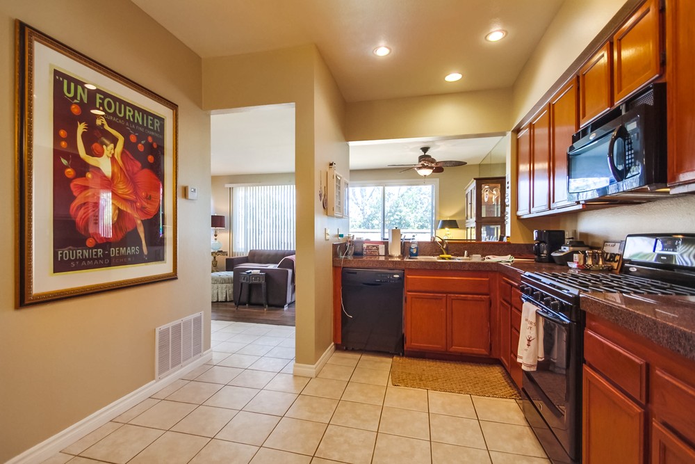 Virtual tour photo 11 of 38 for 13391 Tiverton Rd