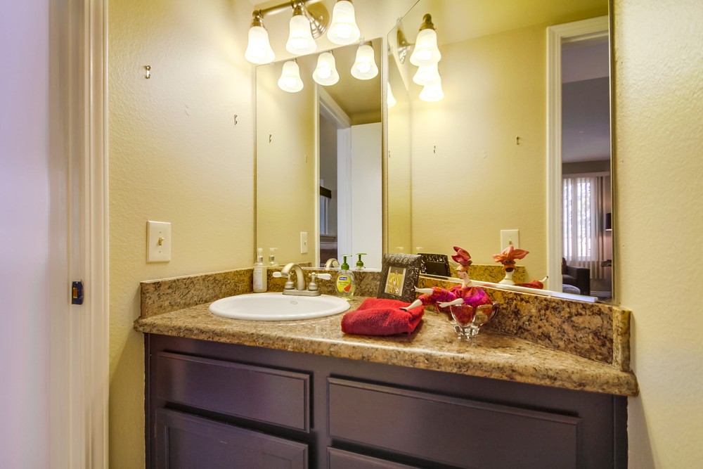 Virtual tour photo 17 of 38 for 13391 Tiverton Rd