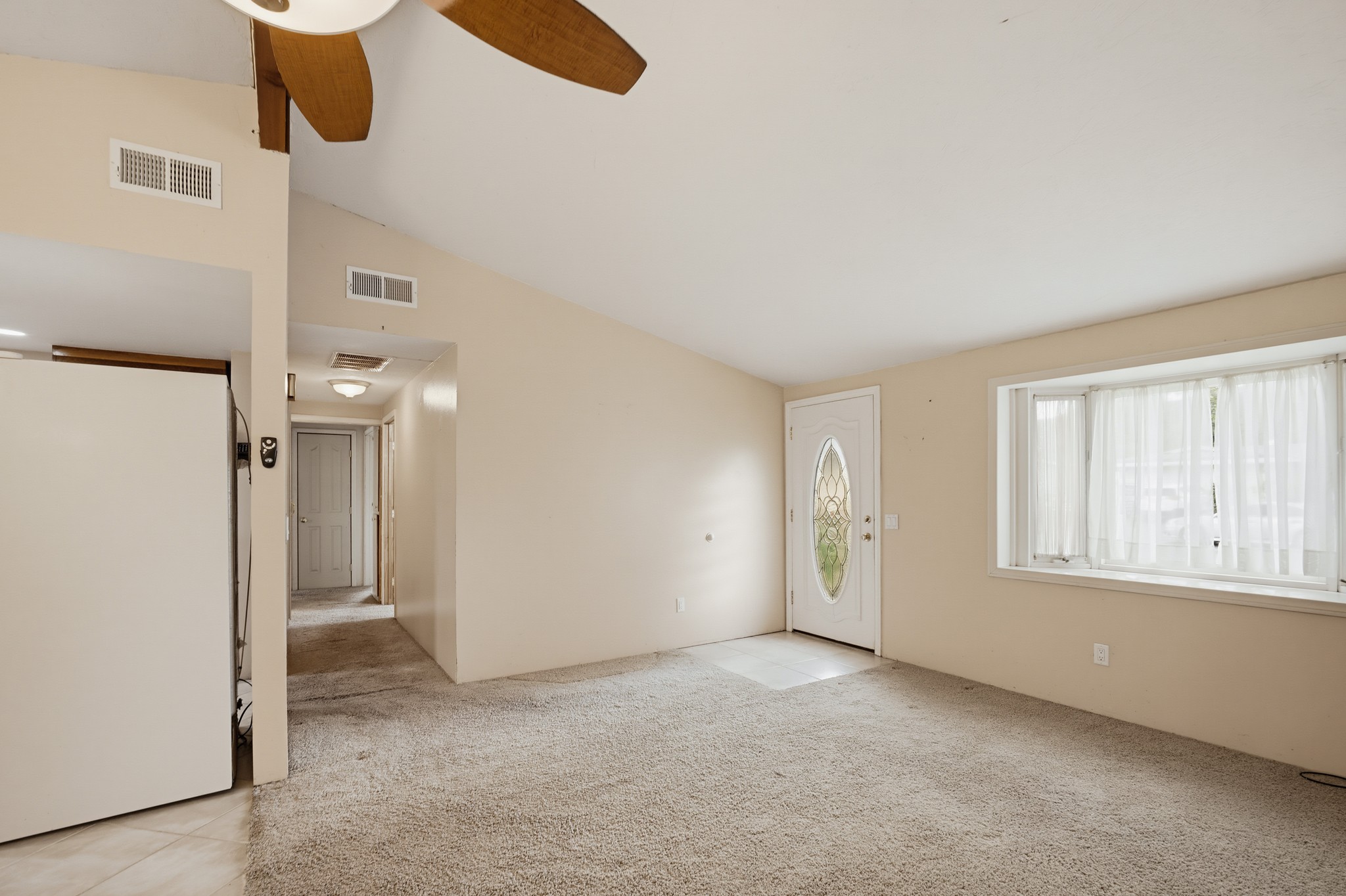 Virtual tour photo 11 of 42 for 13405 Babcock Dr