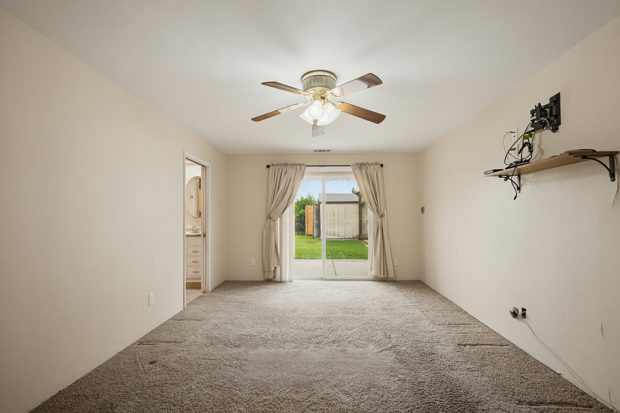 Virtual tour photo 26 of 42 for 13405 Babcock Dr