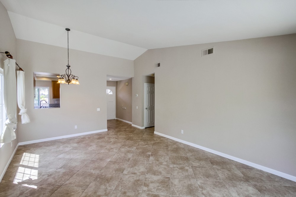 Virtual tour photo 8 of 27 for 13409 Tiverton Rd