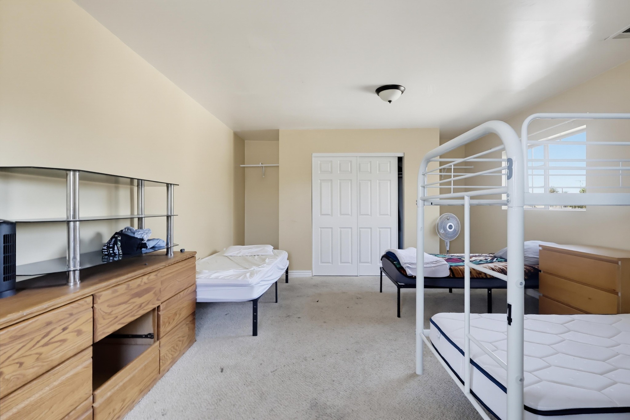 Virtual tour photo 75 of 78 for 1342 E Wesley Dr
