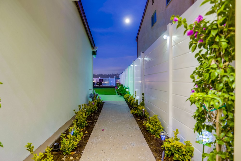 Virtual tour photo 6 of 74 for 1342 Minden Dr