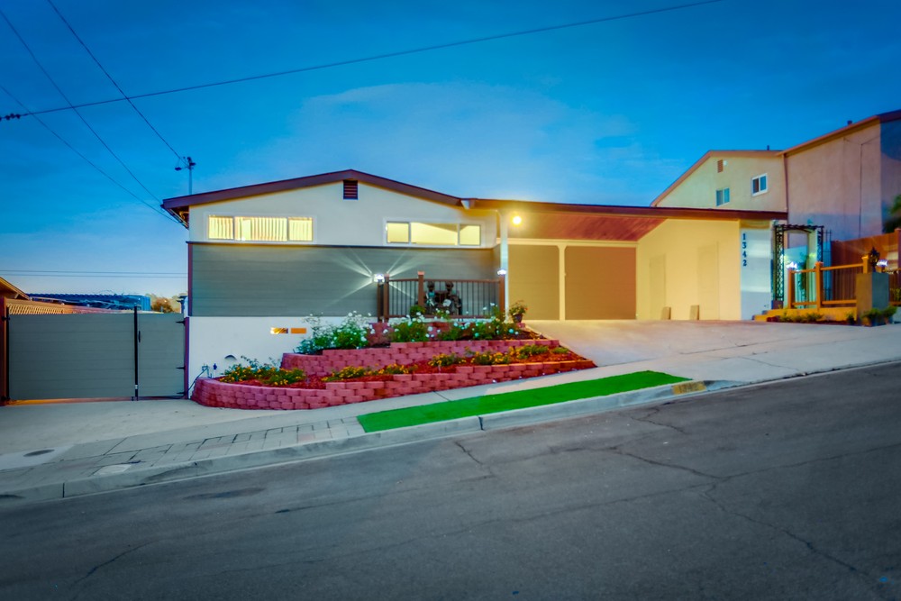 Virtual tour photo 1 of 72 for 1342 Minden Dr