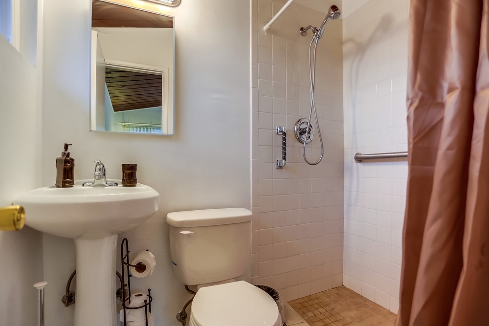 Virtual tour photo 35 of 72 for 1342 Minden Dr