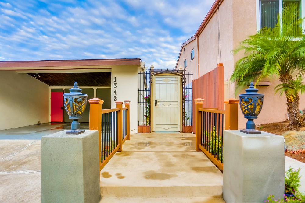 Virtual tour photo 49 of 72 for 1342 Minden Dr